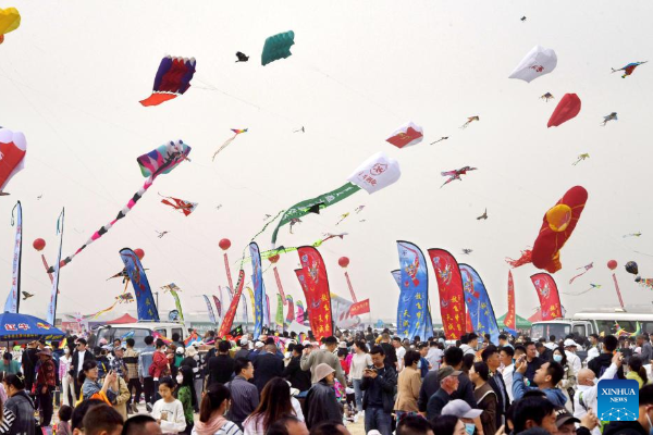 POTRET Weifang Int'l Kite Festival Dimulai