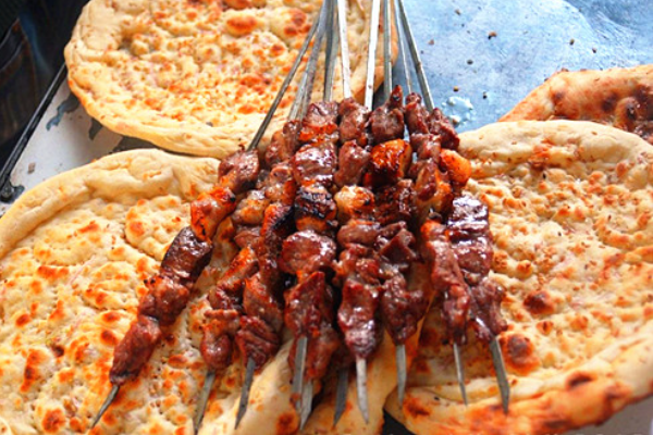 Kebab, Makanan Khas Umat Muslim di Urumqi