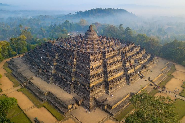 Fakta: Penemu Candi Borobudur Etnis Tionghoa Tan &hellip;