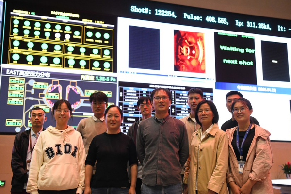 Matahari Buatan China Pecahkan Rekor Dunia