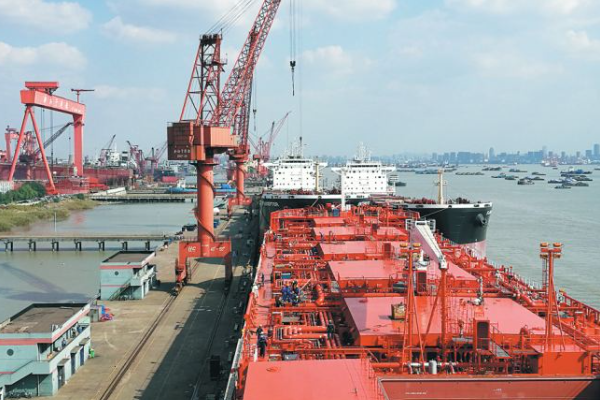 China Jadi Negara Pemilik Kapal Terbesar Dunia