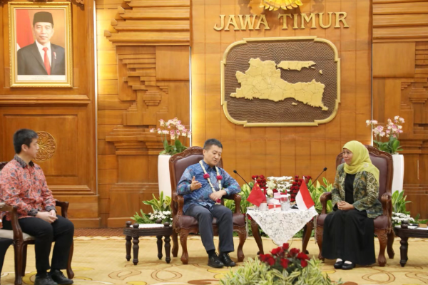 Duta Besar Lu Kang Kunjungan Kerja di Jawa Timur