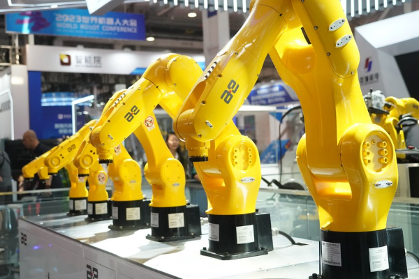 Robot Memproduksi Robot di Baotou