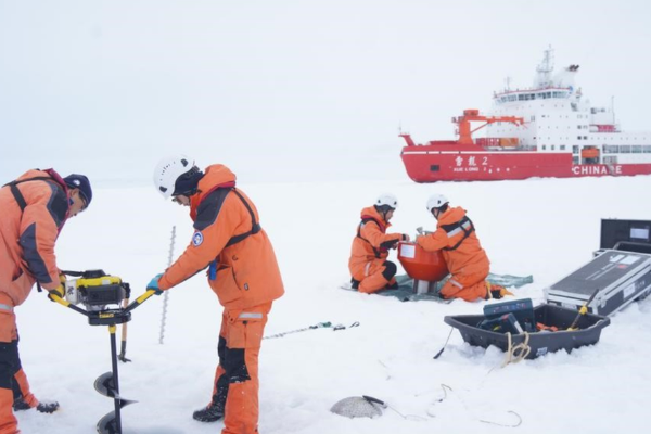 Ekspedisi Ilmiah China Teliti Kutub Utara