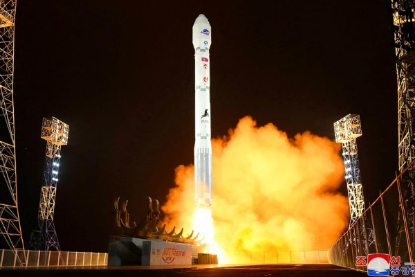 Korea Luncurkan Satelit Pengintai