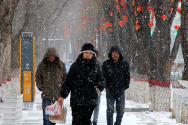 Hujan Lebat dan Salju Landa China Tengah dan Timur