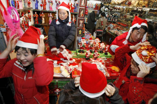 Hal Unik Perayaan Natal di China ( 2-Habis)