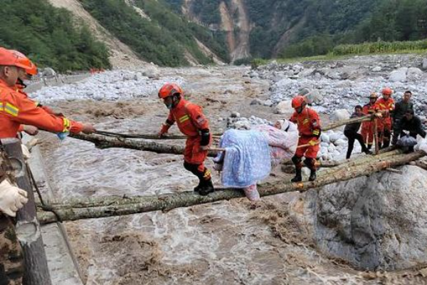 784 Orang Korban Gempa di Gansu Masih Dirawat di &hellip;