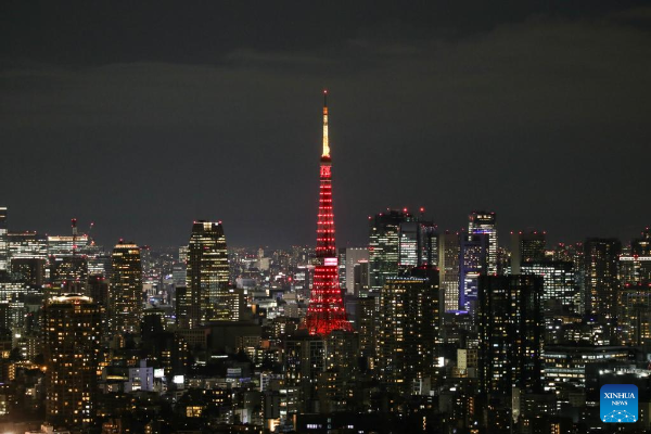 Menara Tokyo Menyala Merah Sambut Tahun Baru Imlek