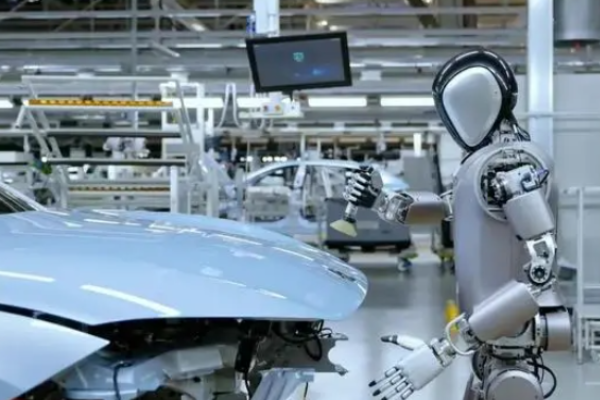 Robot Humanoid Walker S Mulai Bekerja di Pabrik &hellip;