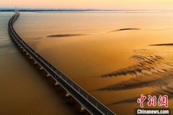 China Perketat Regulasi Pembuangan Limbah Laut