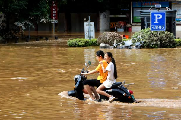 Upayakan Pengendalian Banjir, Otoritas Tiongkok &hellip;