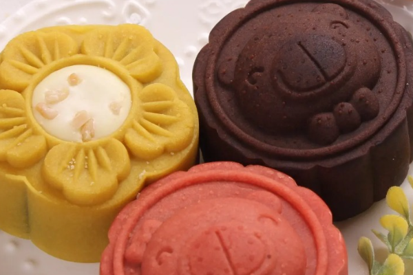 Berbagai Varian Mooncake dari Seluruh Penjuru &hellip;