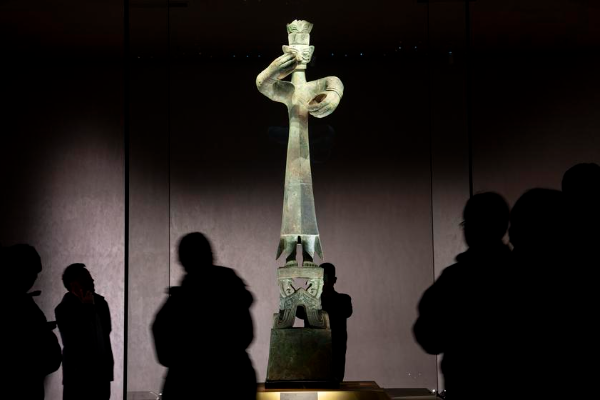 Penemuan Arkeologi Baru: Perunggu Warna-warni &hellip;