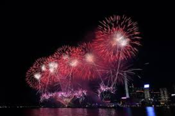 Hong Kong Semarak Merayakan Hari Nasional, Lautan &hellip;