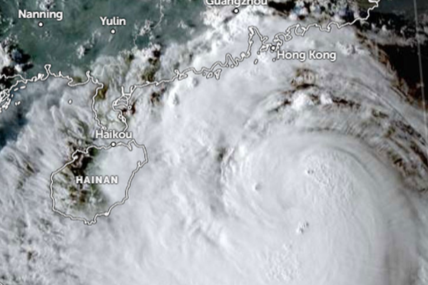 Topan Matmo Mendarat di Guangdong, Gelombang, &hellip;