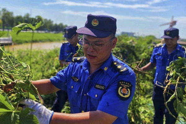 Polisi China Tingkatkan Aksi Tegas Terhadap &hellip;