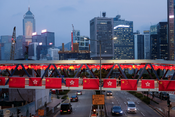 Hong Kong Tetap Kokoh di Posisi Keempat Dunia sebagai Pusat Pertukaran Mata Uang Asing