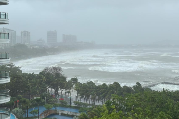 Topan Fengshen Menguat, China Keluarkan &hellip;