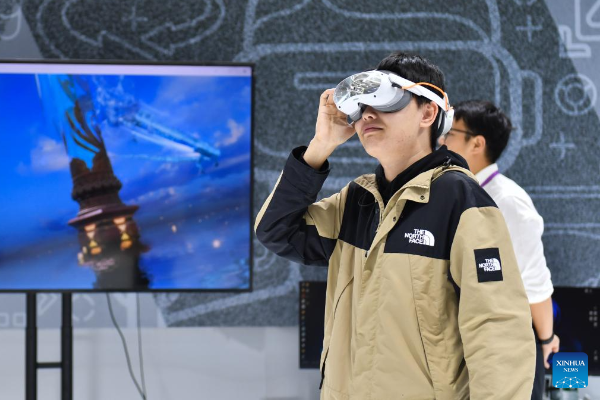 Potret : Keseruan Teknologi VR dan Media Masa &hellip;