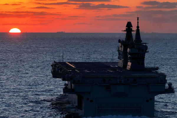 China Luncurkan Kapal Serbu Amfibi Tipe-076 “&hellip;