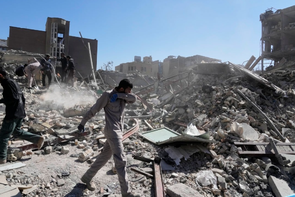 China Pertahankan Diplomasi Seimbang Saat &hellip;