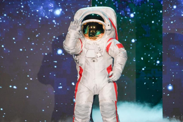 China Percepat Misi Pendaratan Manusia ke Bulan